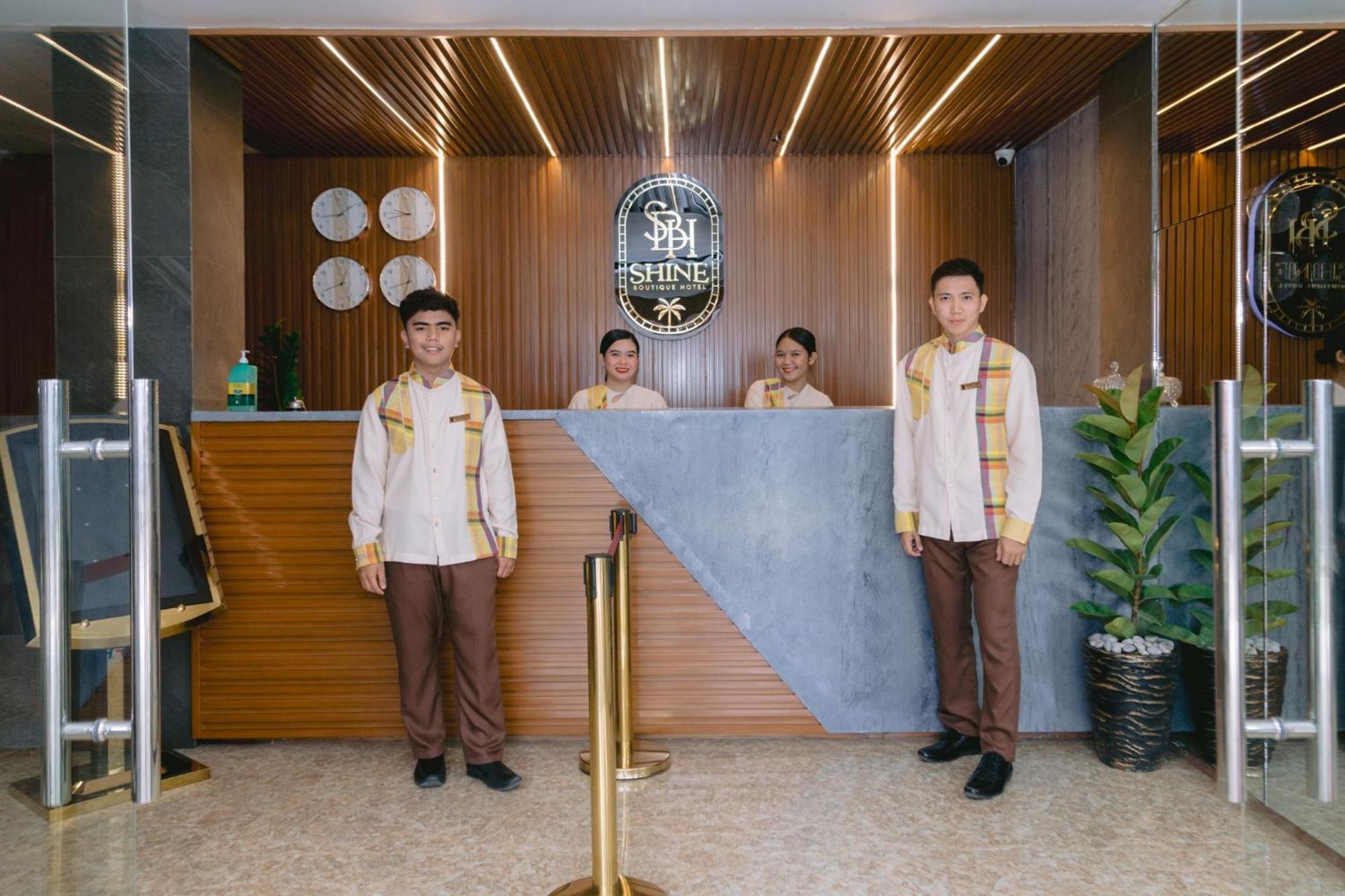 Shine Boutique Hotel Tagum Buitenkant foto