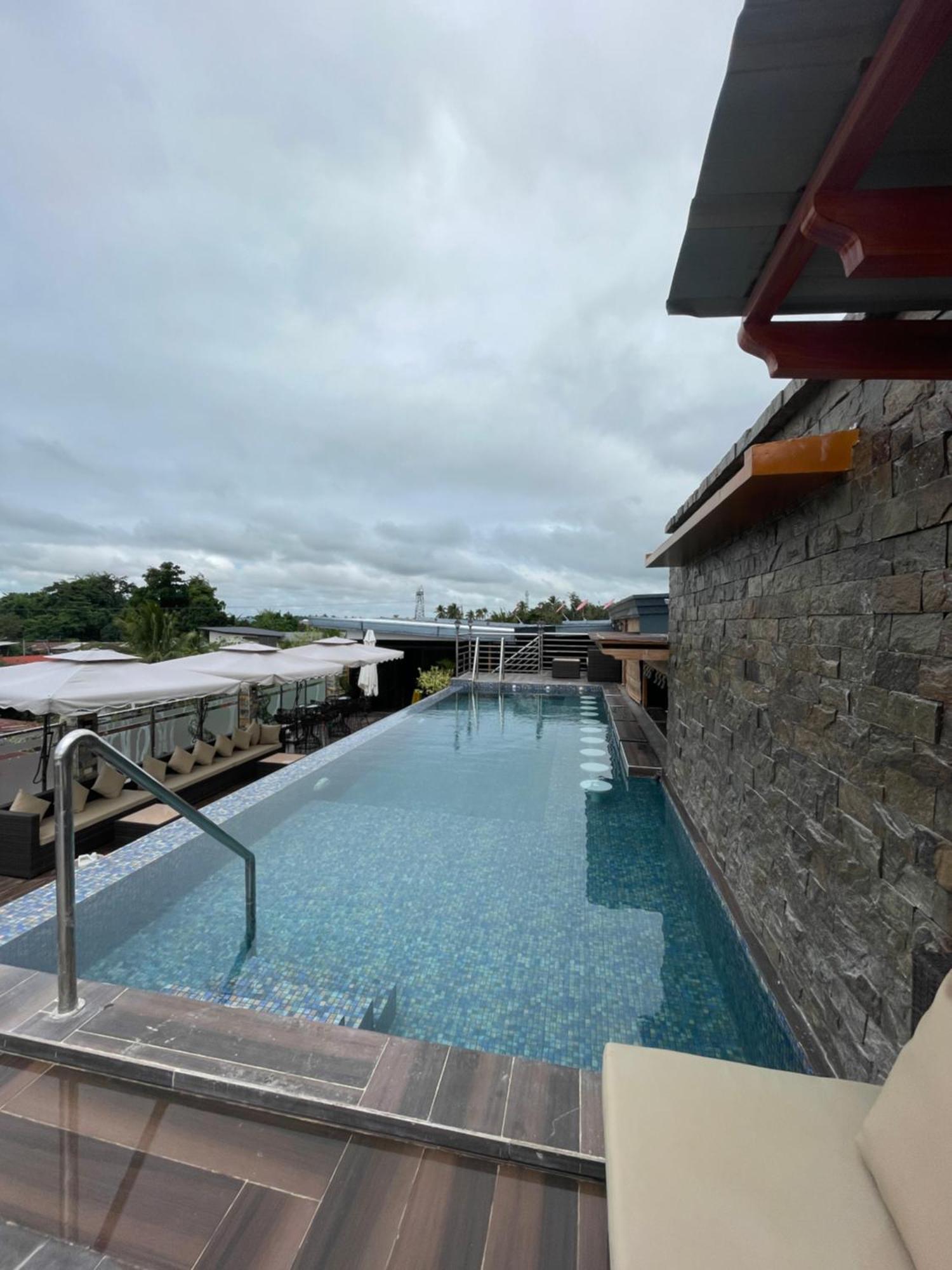 Shine Boutique Hotel Tagum Buitenkant foto